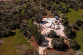 Siede la Terra - Trullo con piscina Ceglie Messapica